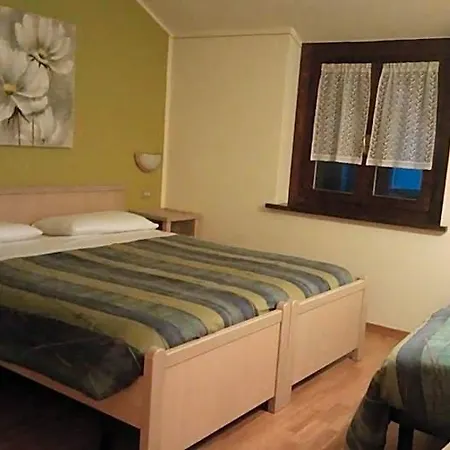 Hotel Garni Delia *